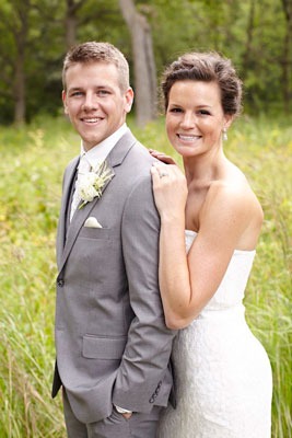 Light gray wedding suit for groom