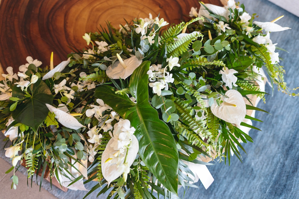 Tropical white and green floral centerpiece for Mexico Wedding