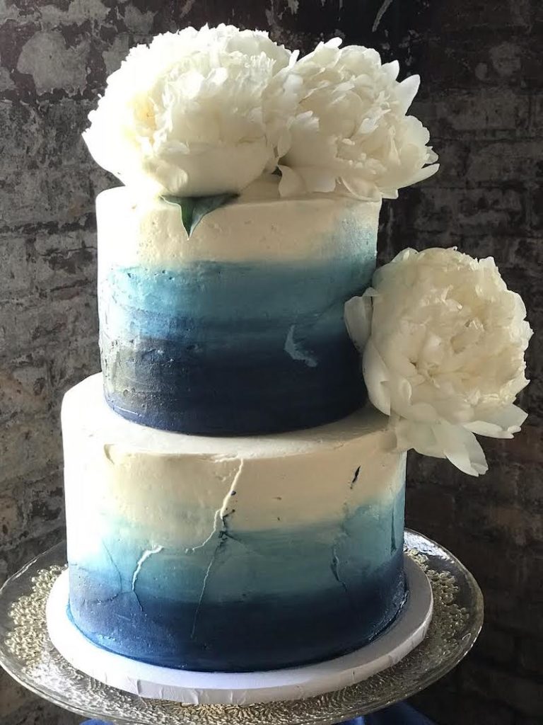 Blue and white ombre wedding cake 