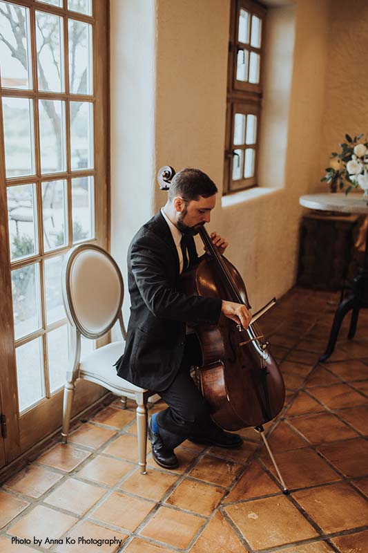 Cello plays at Bavaria Downs for wedding