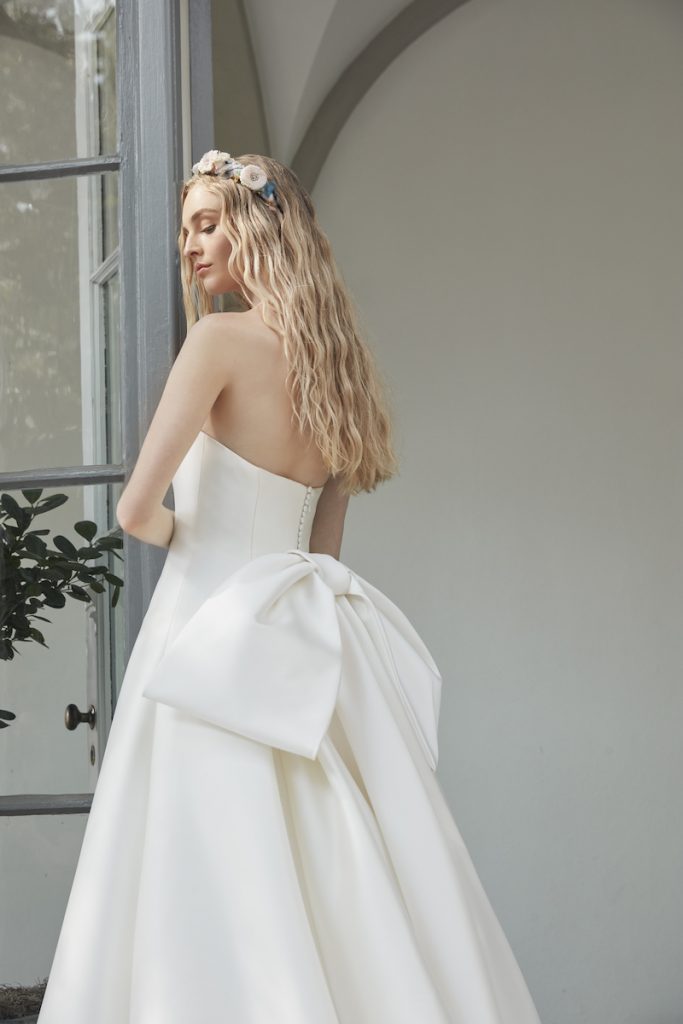 Bridal gown with large bow in back by Sareh Nouri