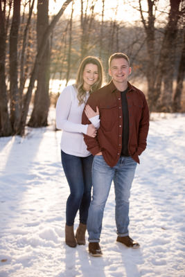 Winter engagement photos in Minnesota by Chad & Megan Photography