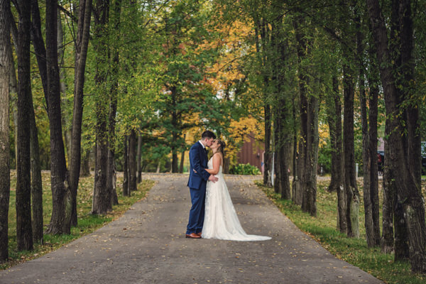 Fall Minnesota wedding by Chad & Megan Photography