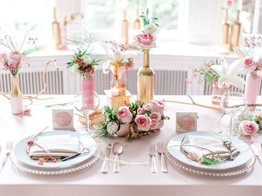 Pastel and gold wedding decor and flowers by Rison Design