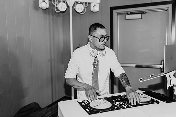 Minnesota DJ plays music at wedding
