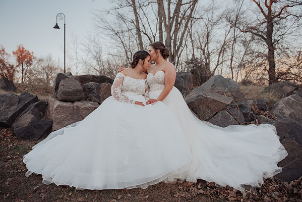 LGBT wedding in Minnesota by J Fairbourne Photography