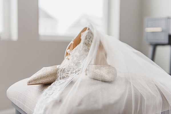 Bridal shoes and veil